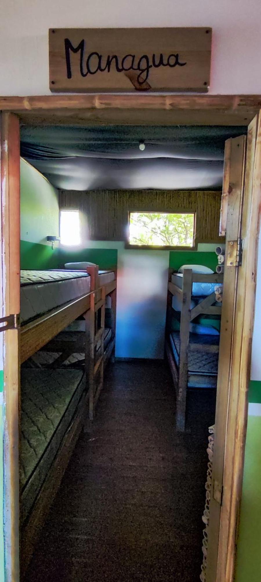 Bambu Lounge Bocas Hostel Bocas del Toro Exteriör bild