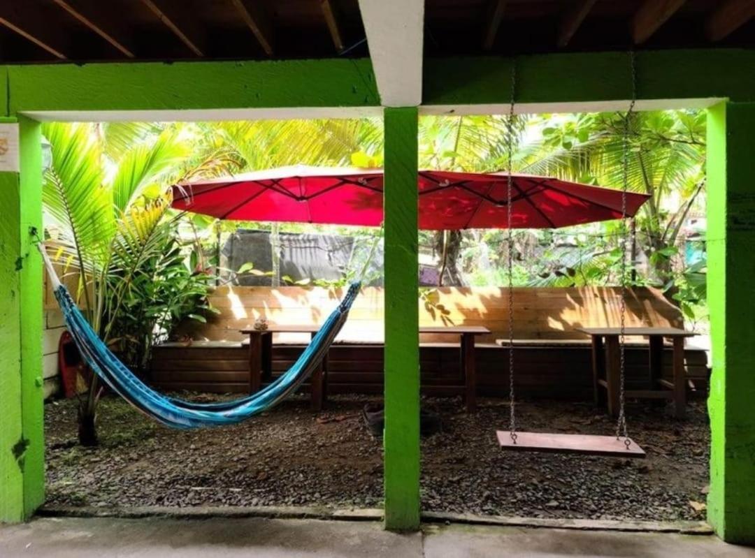 Bambu Lounge Bocas Hostel Bocas del Toro Exteriör bild
